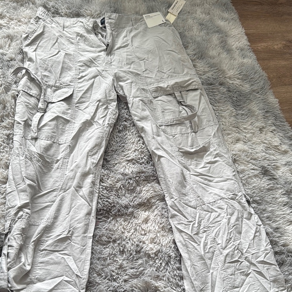 Aeropostale Light Gray Convertible Cargo Pants